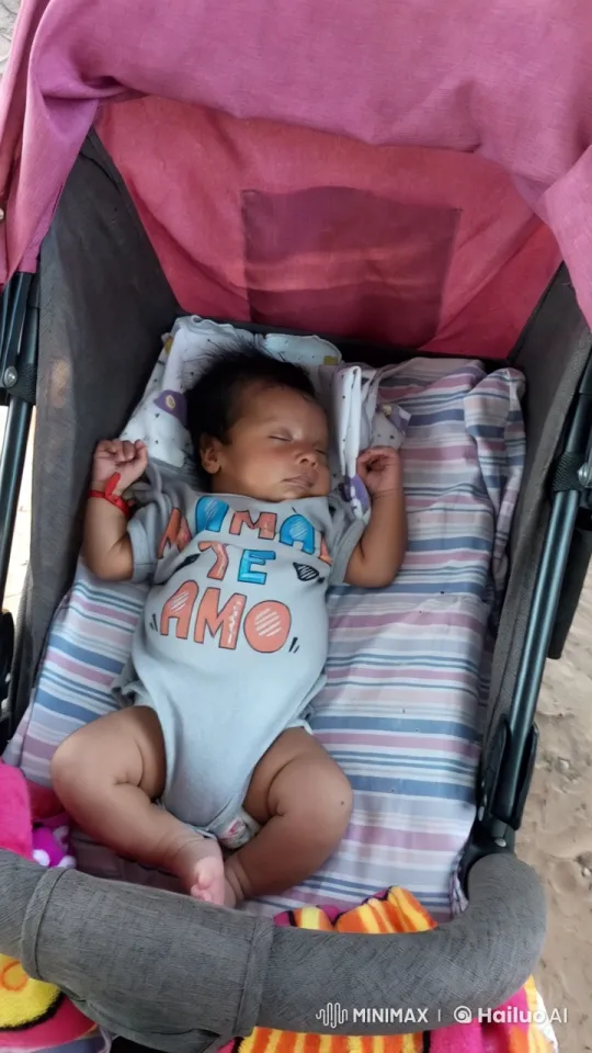 Baby Dances Joyfully in Stroller – AI Generated Video | Hailuo AI