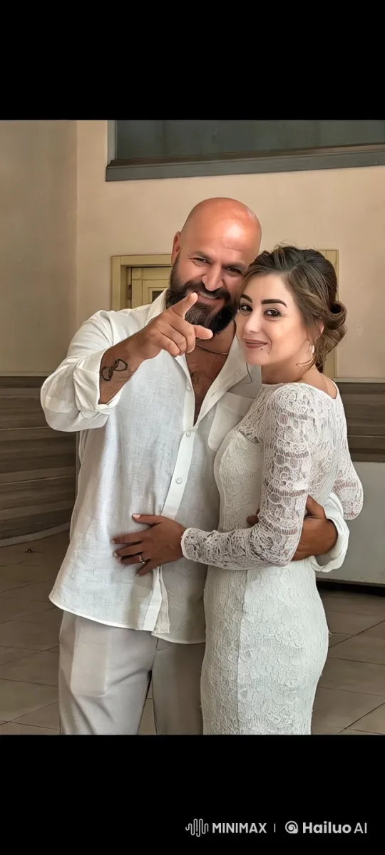 Couple in Embrace Captured in Aesthetic Video Scene – AI Generated Video | Hailuo AI