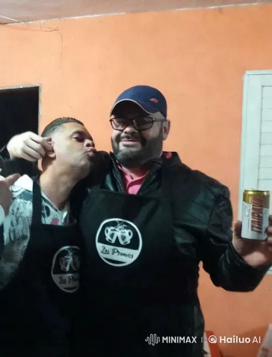 Affectionate Moment Between Two Individuals – AI Generated Video | Hailuo AI