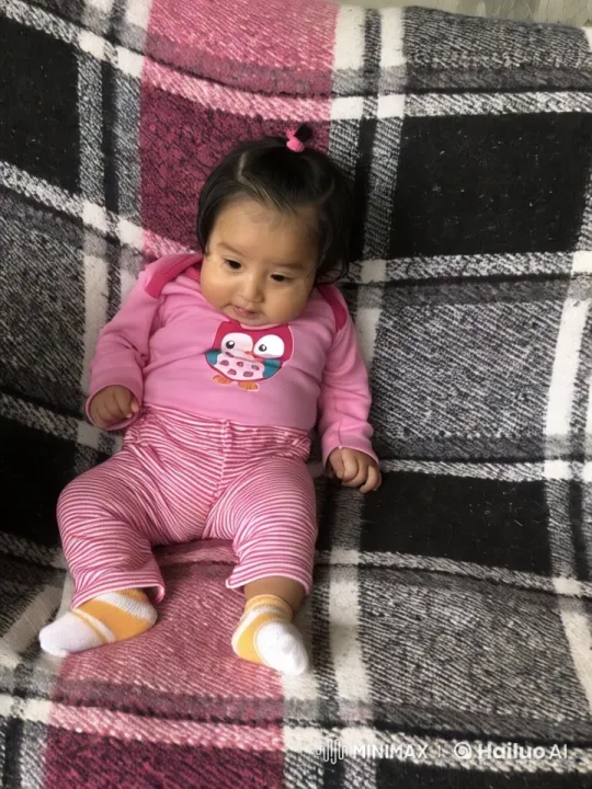 Baby Dances Kung Fu on Plaid Blanket – AI Generated Video | Hailuo AI