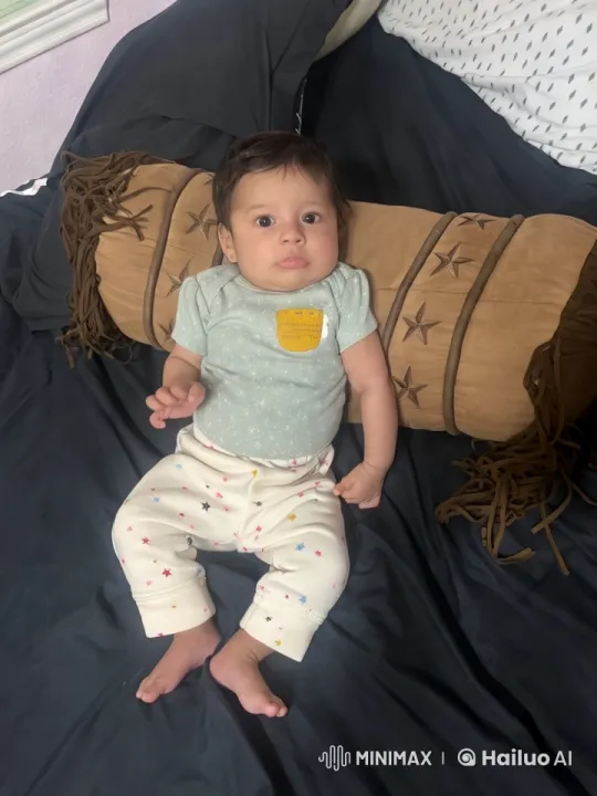 Baby's Joyful Dance and Playful Kung Fu – AI Generated Video | Hailuo AI