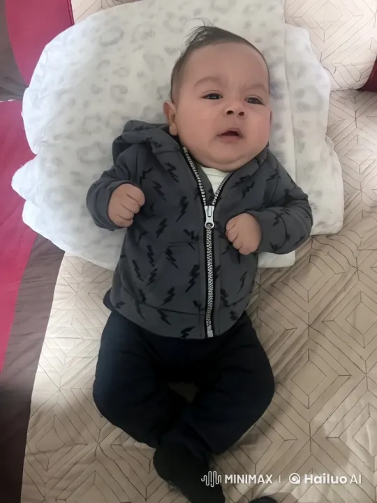 Baby's Playful Dance and Kung Fu Moves – AI Generated Video | Hailuo AI