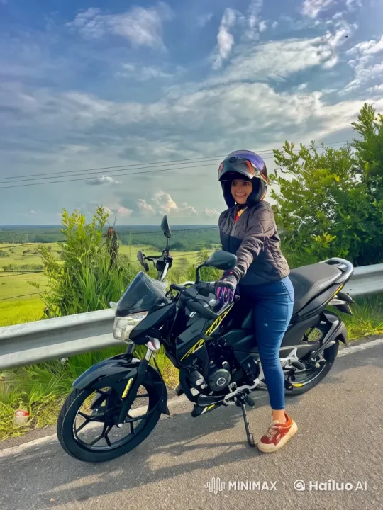 Woman Performs Dance and Kung Fu by Motorcycle – AI Generated Video | Hailuo AI