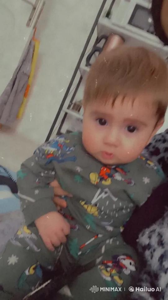 Child's Joyful Dance and Kung Fu Moves in Pajamas – AI Generated Video | Hailuo AI