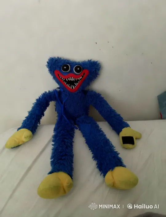 Explosive Toy Meets Flying Cat in Surreal Chaos – AI Generated Video | Hailuo AI