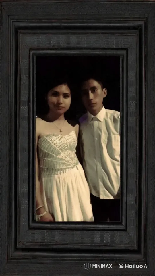 Elegant Couple Shares Intimate Moment at Formal Event – AI Generated Video | Hailuo AI