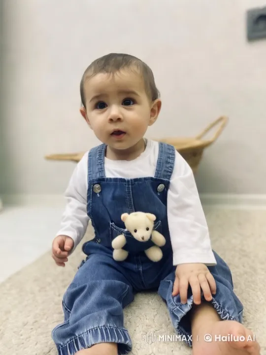 Baby's Playful Dance and Kungfu Moves – AI Generated Video | Hailuo AI