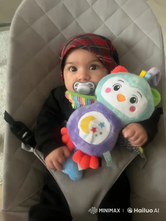 Baby's Playful Dance and Kung Fu Moves – AI Generated Video | Hailuo AI