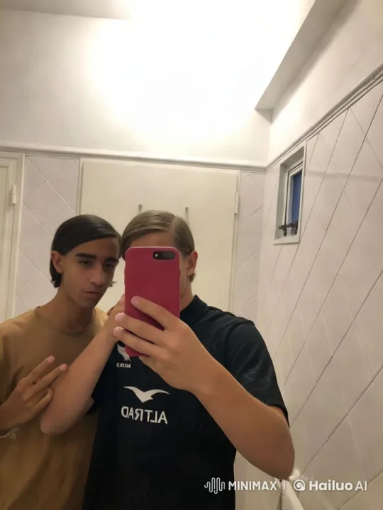 Transformation and Playful Monkey Scene in Bathroom – AI Generated Video | Hailuo AI