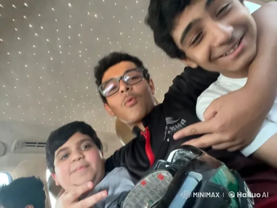 Friends Enjoying Camaraderie in Star-Lit Car Interior – AI Generated Video | Hailuo AI