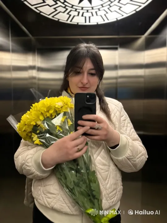 Magical Fairies Distribute Flowers in Enchanted Forest – AI Generated Video | Hailuo AI