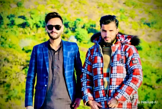 Aesthetic Fashion Display in Scenic Landscape – AI Generated Video | Hailuo AI