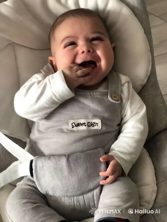 Baby's Energetic Kung Fu Dance in Cozy Setting – AI Generated Video | Hailuo AI