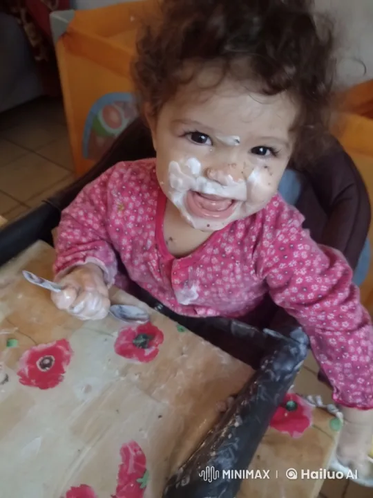 Toddler Joyfully Dances in High Chair – AI Generated Video | Hailuo AI