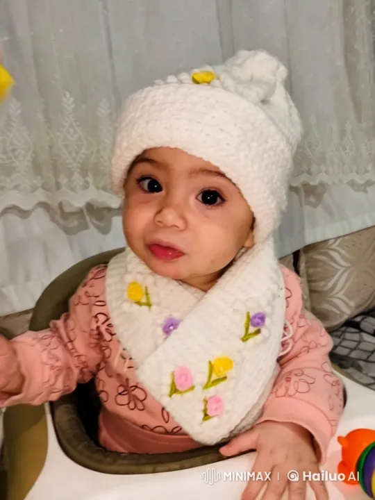Baby in Pink Floral Outfit Performs Kung Fu Dance – AI Generated Video | Hailuo AI