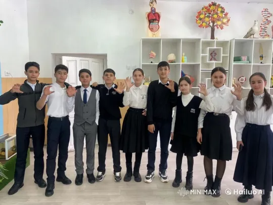 Students Mimic Claws in Stylish Formal Attire – AI Generated Video | Hailuo AI
