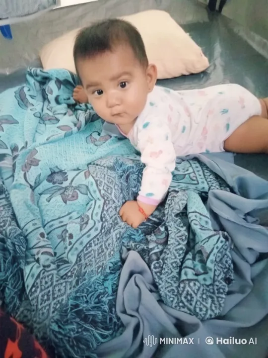 Baby Dancing Playfully in Cozy Room – AI Generated Video | Hailuo AI