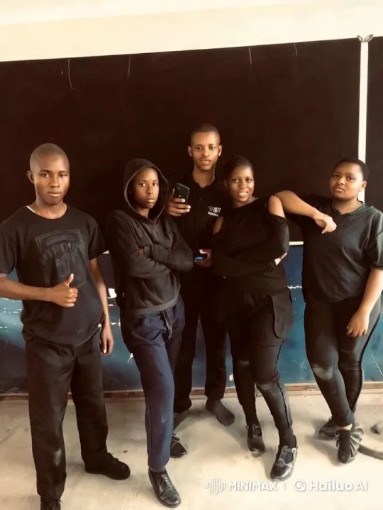 Kung Fu Practitioners Prepare for Showcase – AI Generated Video | Hailuo AI