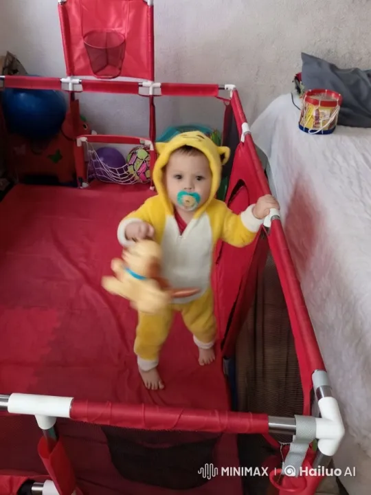 Child Dancing in Playpen to Music Video – AI Generated Video | Hailuo AI