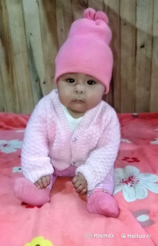 Baby Dancing on Floral Blanket in Rustic Setting – AI Generated Video | Hailuo AI