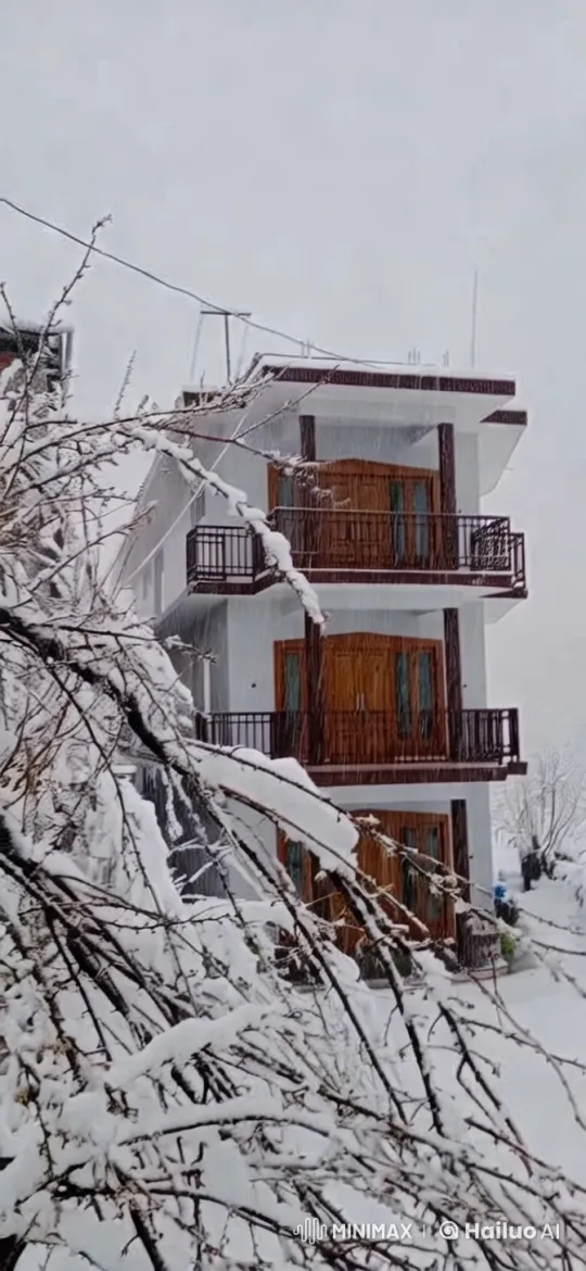 Winter Serenity: A Snow-Covered Building's Tranquil Beauty – AI Generated Video | Hailuo AI