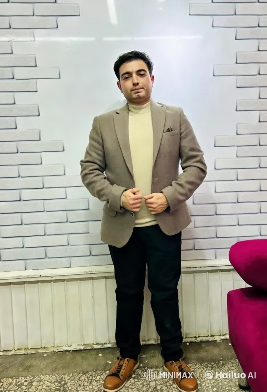 Stylish Man Showcased in Aesthetic Tracking Shot – AI Generated Video | Hailuo AI