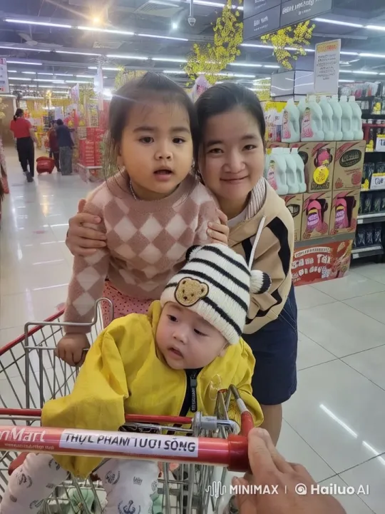 Children Perform Kungfu in Supermarket Setting – AI Generated Video | Hailuo AI