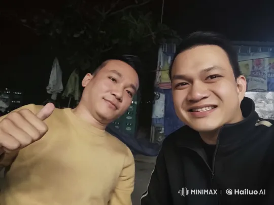 Embrace of Love: Two Individuals Share a Tearful, Passionate Moment – AI Generated Video | Hailuo AI