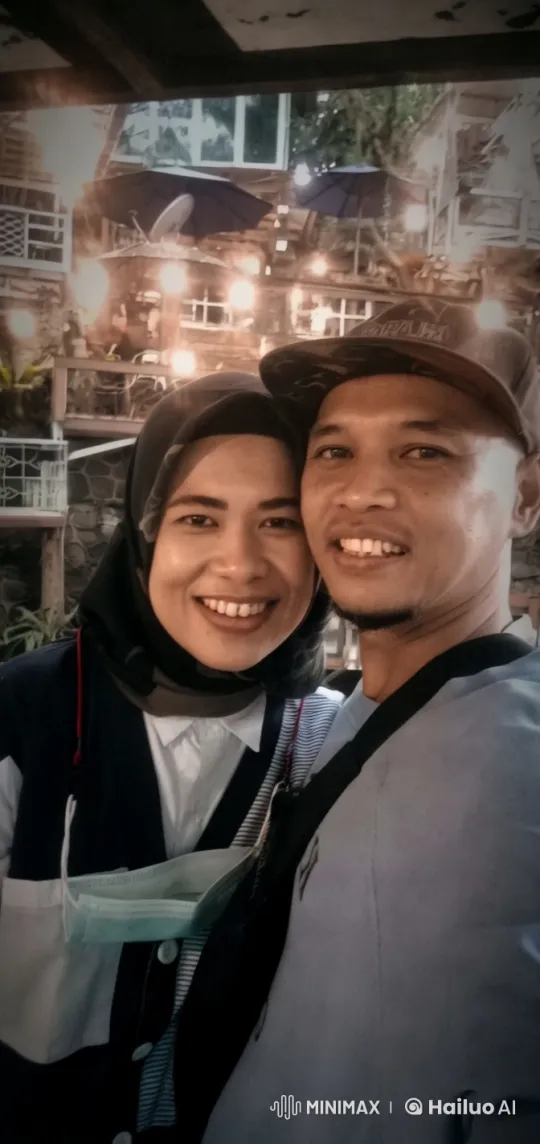Cozy Outdoor Couple Amid Festive Rustic Decor – AI Generated Video | Hailuo AI
