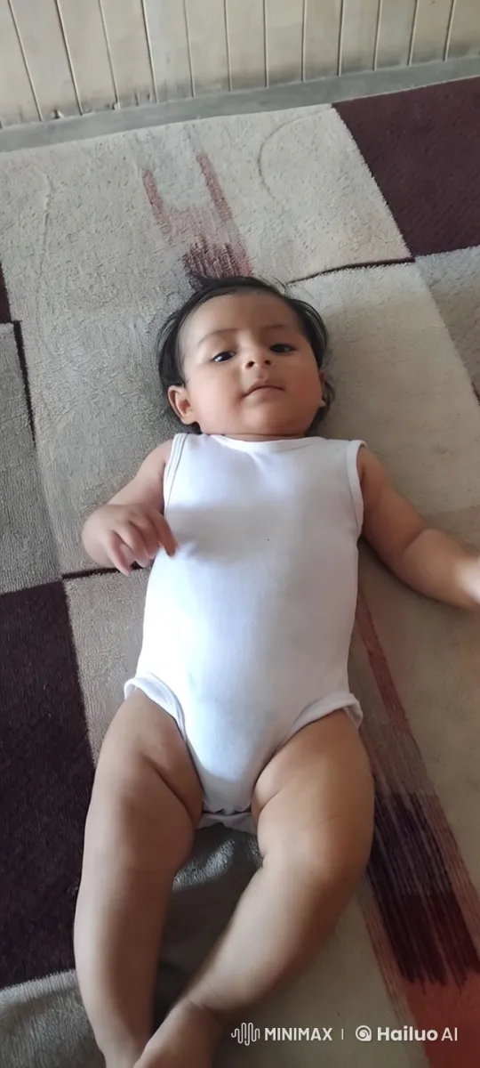 Baby's Playful Dance Captured on Aesthetic Video – AI Generated Video | Hailuo AI