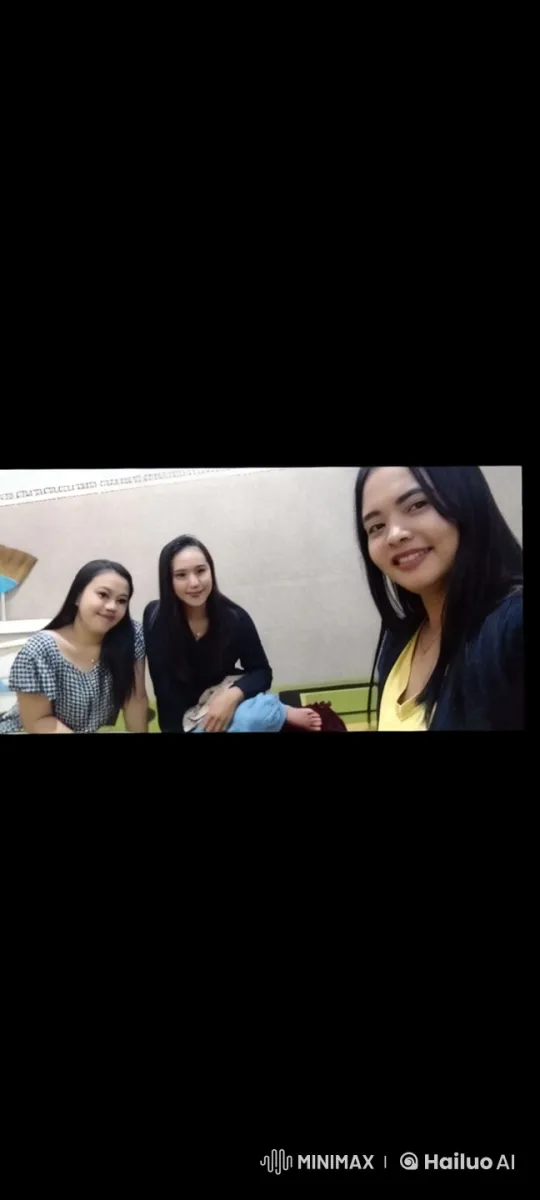 Three Women in Minimalist Room Engage in Serene Conversation – AI Generated Video | Hailuo AI