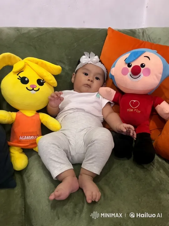 Baby's Playful Dance and Kung Fu Mimicry – AI Generated Video | Hailuo AI
