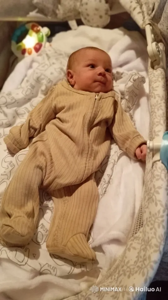 Baby's Joyful Kung Fu Dance in Cozy Crib – AI Generated Video | Hailuo AI