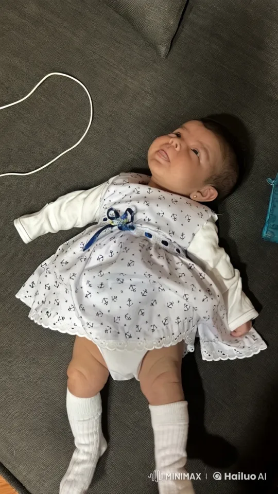 Baby's Delightful Dance and Kung Fu Moves – AI Generated Video | Hailuo AI