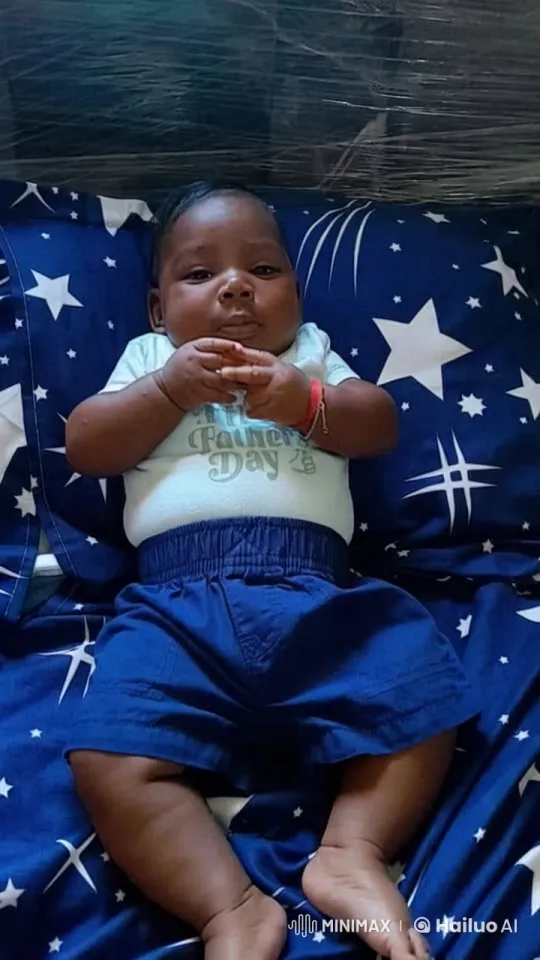 Baby Celebrates Father's Day with Joyful Dance – AI Generated Video | Hailuo AI