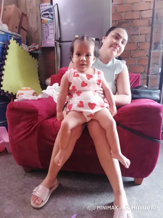Child Performs Impressive Kungfu Moves in Cozy Room – AI Generated Video | Hailuo AI