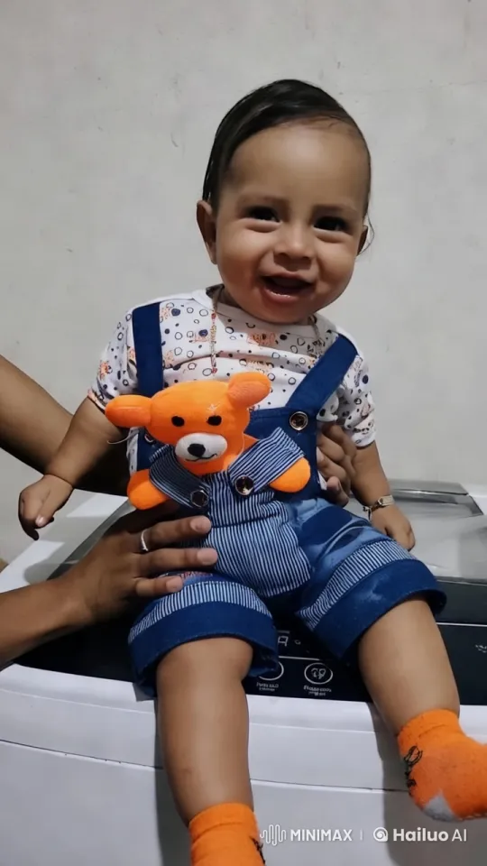 Baby on Washing Machine with Teddy Bear – AI Generated Video | Hailuo AI