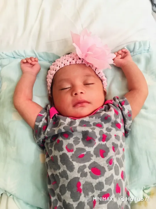 Baby's Playful Kungfu Dance in Adorable Onesie – AI Generated Video | Hailuo AI