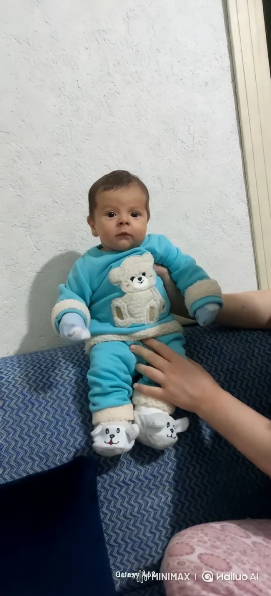 Baby Kung Fu Dance in Bear Outfit – AI Generated Video | Hailuo AI