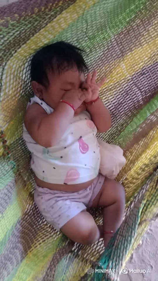 Baby in Colorful Hammock: Serene and Delicate Moments – AI Generated Video | Hailuo AI