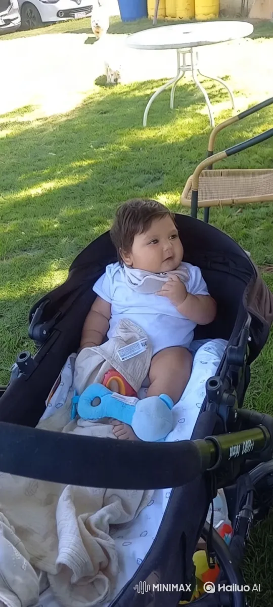 Baby's Playful Dance and Kung Fu Moves – AI Generated Video | Hailuo AI