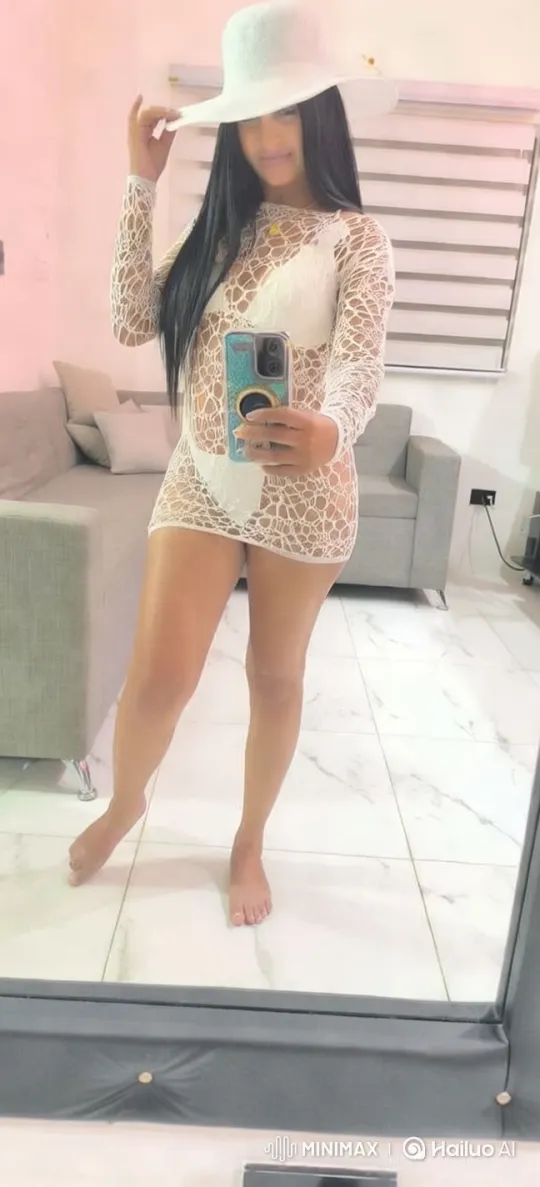 Modern Elegance: Woman in White Lace Reflects – AI Generated Video | Hailuo AI