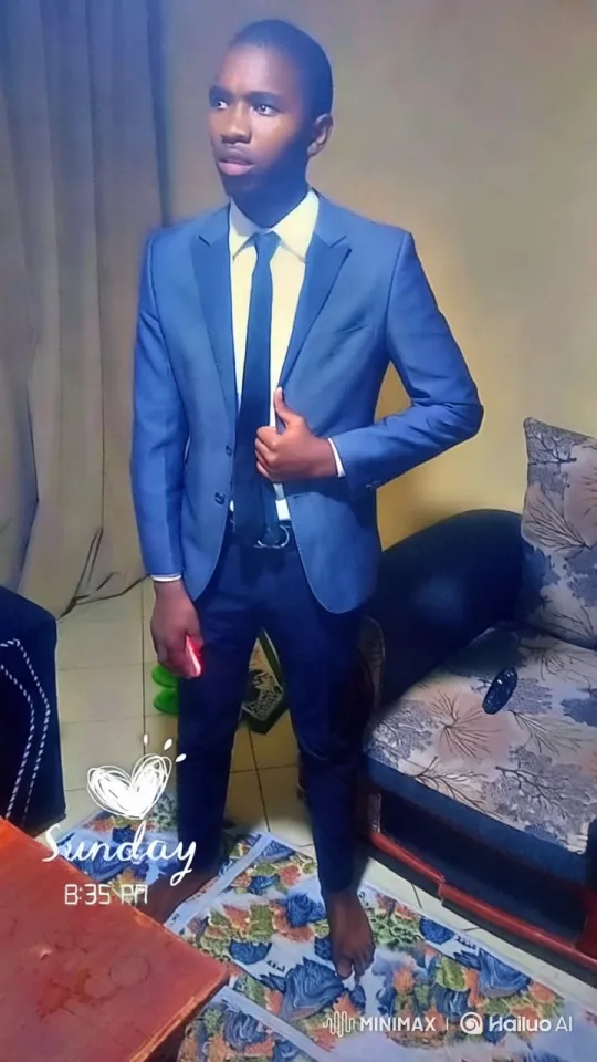 Confident Man in Cozy Room with Elegant Aesthetic – AI Generated Video | Hailuo AI