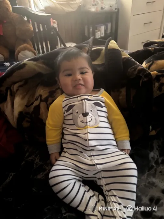 Baby Dancing Joyfully in Striped Onesie – AI Generated Video | Hailuo AI
