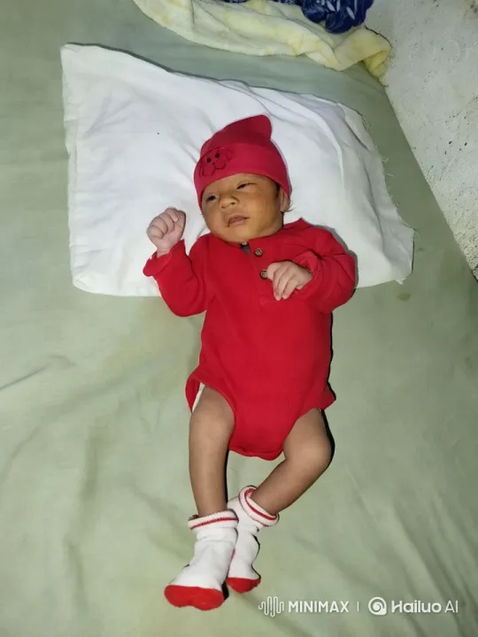 Baby Dancing Delightfully on Bed – AI Generated Video | Hailuo AI