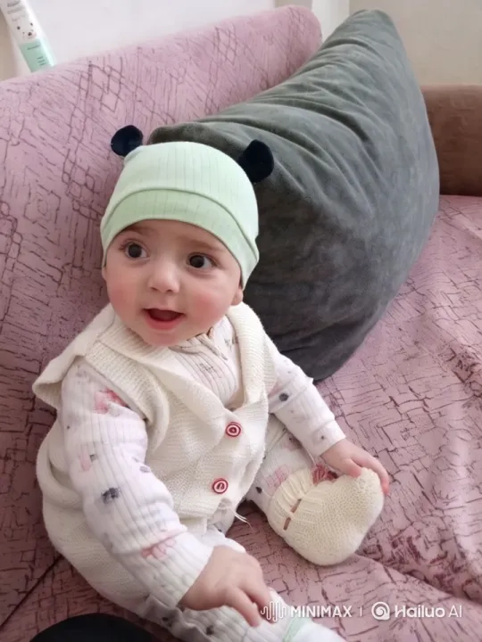 Baby's Playful Kung Fu Dance in Cozy Setting – AI Generated Video | Hailuo AI