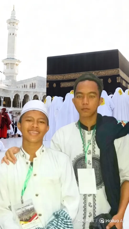 Grandeur of Mecca's Kaaba with Worshippers – AI Generated Video | Hailuo AI