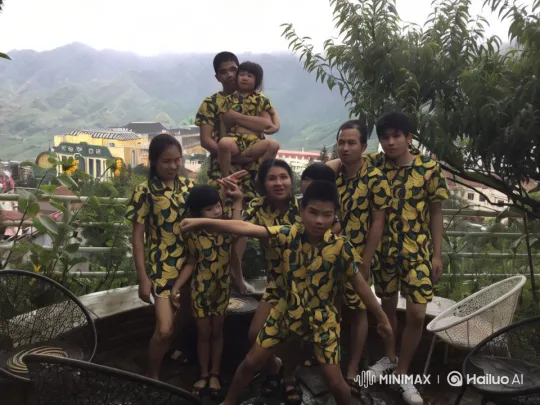 Banana Outfit Group Performs Martial Arts on Mountain Terrace – AI Generated Video | Hailuo AI