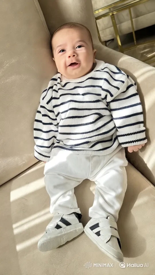 Baby Dancing in Aesthetic Surroundings – AI Generated Video | Hailuo AI