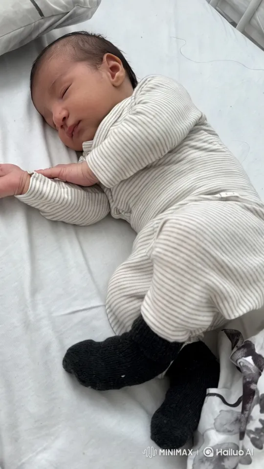 Baby Performs Kung Fu and Dance Moves – AI Generated Video | Hailuo AI
